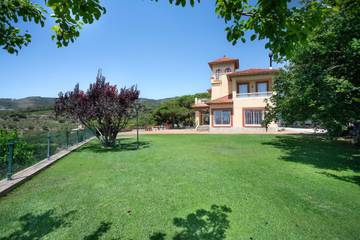 Villa for 12 People in Alella, Maresme, Photo 3