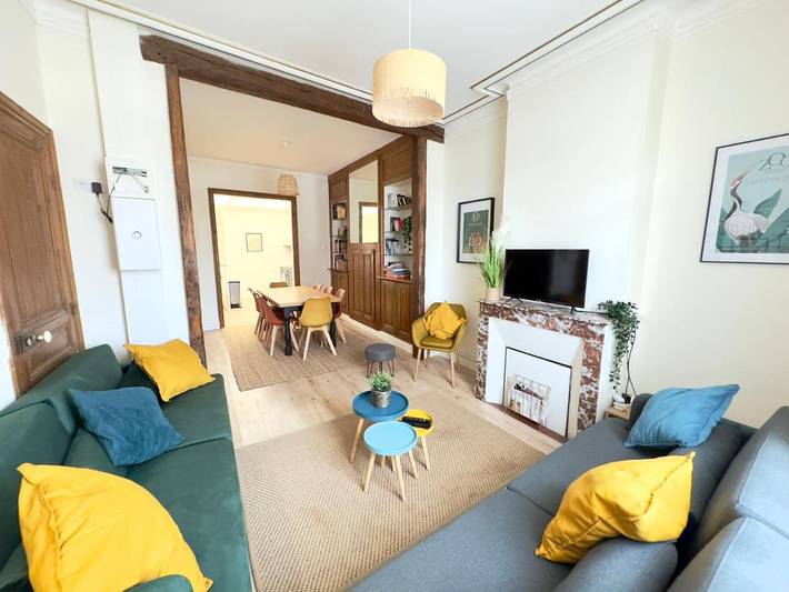 Location de vacances pour 10 personnes, avec vue ainsi que terrasse et jardin à Amiens - 2