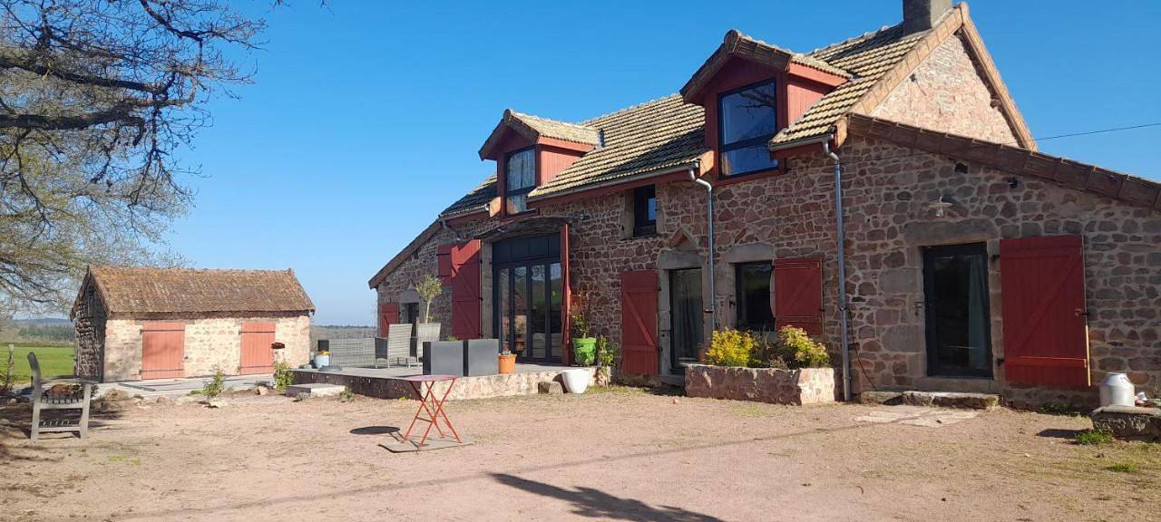 La Popinette Chambre d'hôte in Saint-Bonnet-de-Joux, Région de Charolles