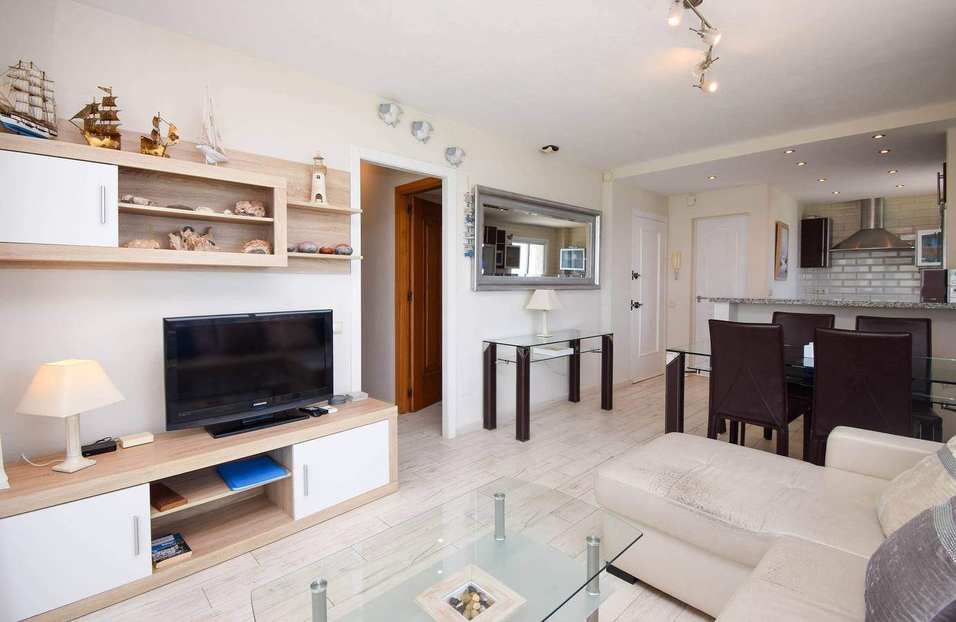 Hel lejlighed, Ref: 271 in Torreblanca (Fuengirola), Fuengirola