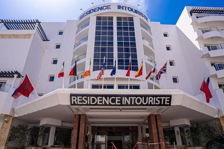 Appart’hôtel pour 2 personnes, avec sauna et jardin ainsi que piscine et vue