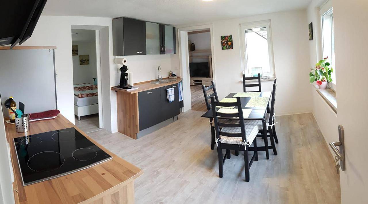 Ganze Wohnung, Ferienwohnung an der Schelde in Dillenburg, Naturpark Lahn-Dill-Bergland