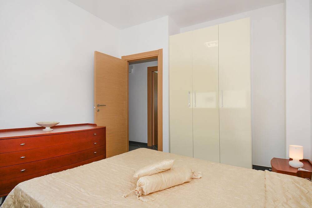 Meravigliosa casa con 4 camere da letto. in Casuzze, Santa Croce Camerina