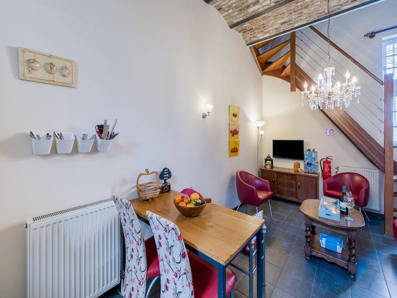 Geheel appartement, Moderne vakantie met terras in Eijsden, Limburg