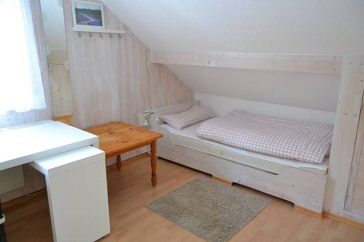 Ferienhaus am See Naren – Stille, Natur & Abenteuer in Värmland, Hund willkommen in Uvana, Värmland