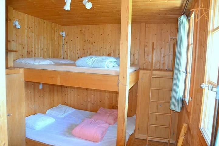 Gîte pour 8 personnes, avec jardin dans Saint Luc - 4