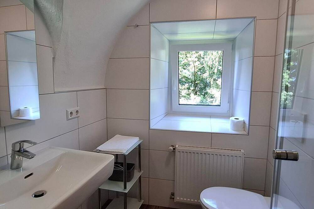 Altes Forsthaus - Apartment Nr. 7 - Schloss Wasserleonburg in Gailtaler Alpen, Nötsch im Gailtal