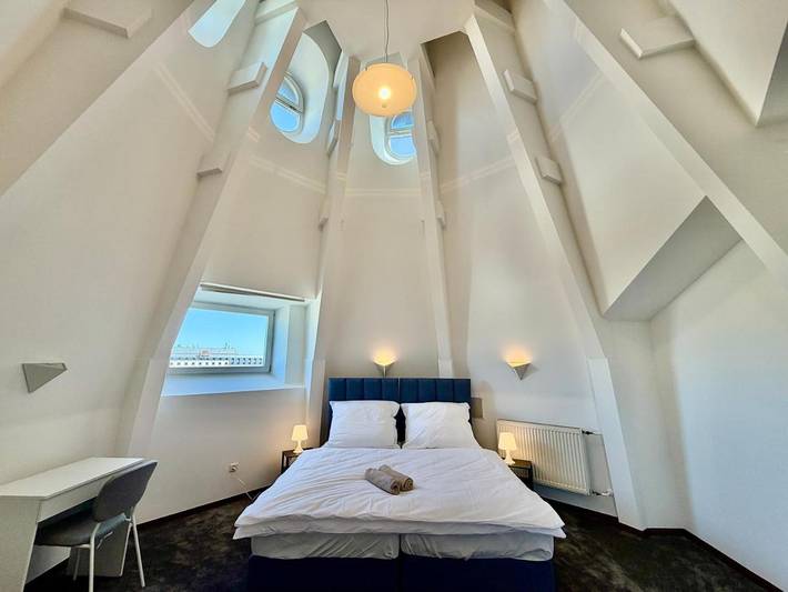 Ferienwohnung für 10 Personen, mit Whirlpool und Balkon in Bratislava