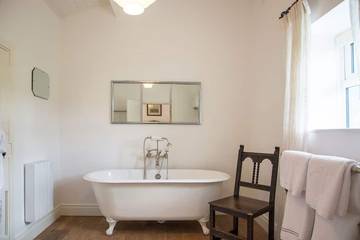 Cottage for 5 People in Nenagh, Lough Dreg, Photo 3