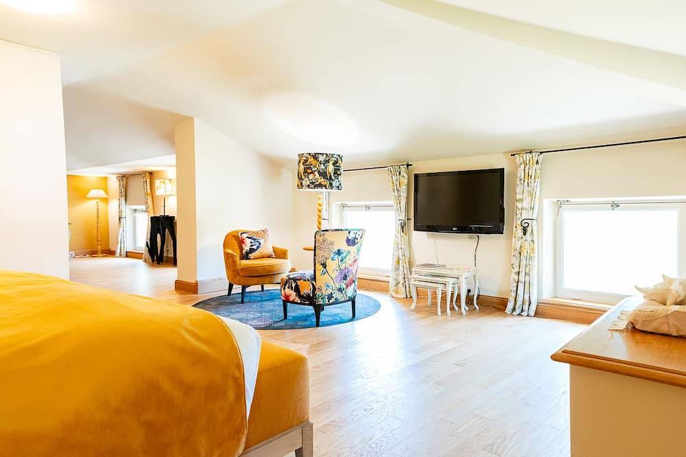 Suite-Luxus-Ensuite mit Bad-Parkblick in Loriol-du-Comtat, Vaucluse