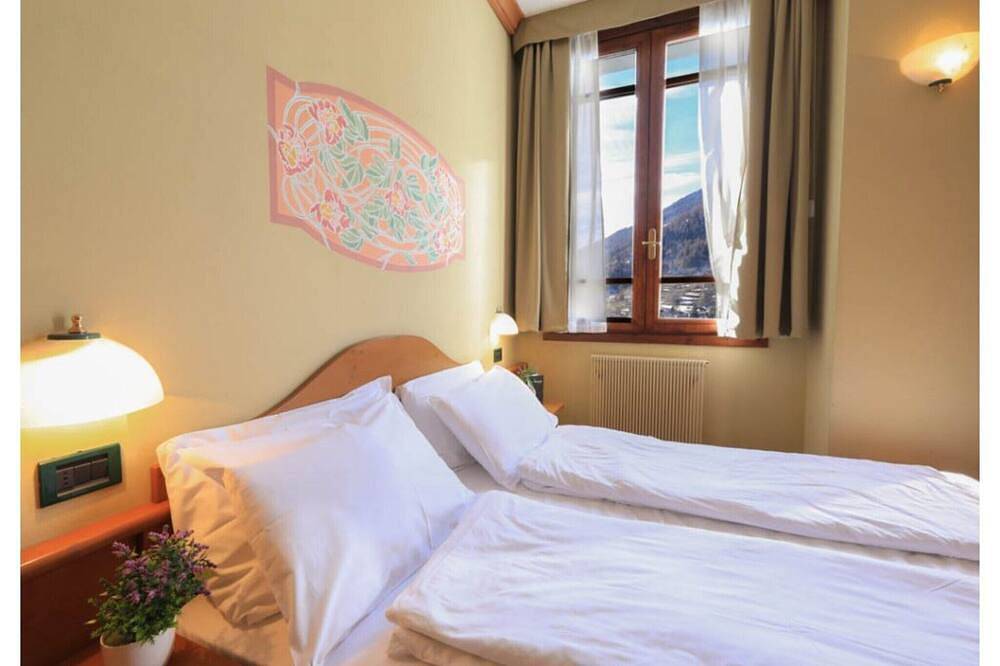 Entire apartment, Apartment in Ponte di Legno in Ponte di Legno (Town), Ponte di Legno