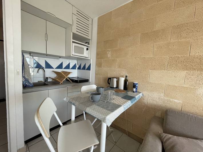 Gîte pour 3 personnes dans Plage de La Corniche - 4