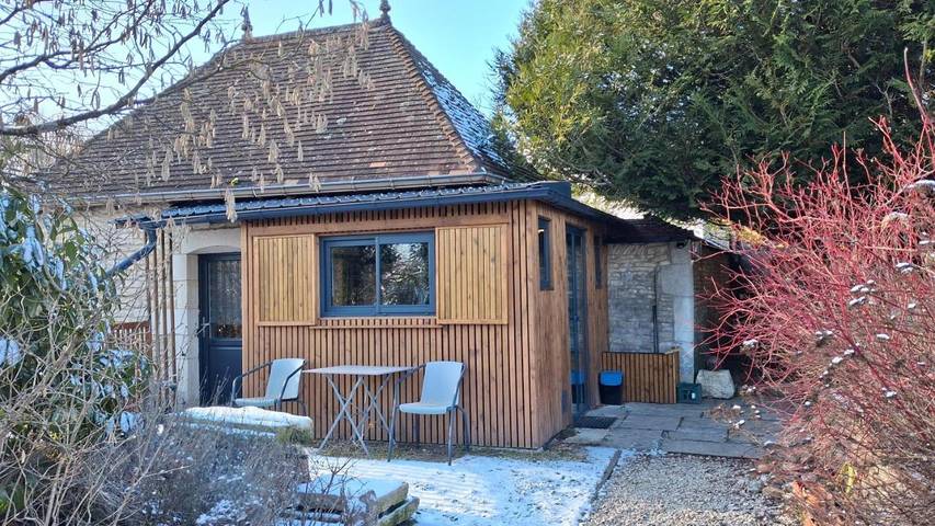 Chambre d’hôte pour 2 personnes, avec jardin ainsi que terrasse et piscine à Châtillon-sur-Seine - 2
