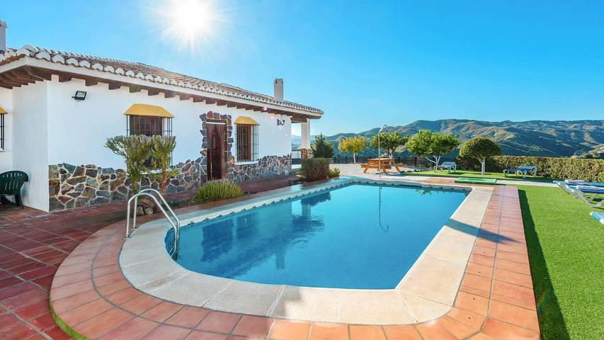 Casa rural para 6 personas, con balcón/terraza en Almáchar - 2