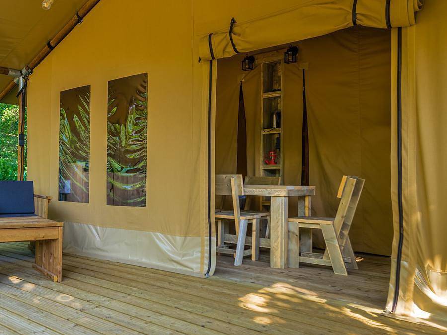 Camping Ensoya - Tienda de lona y madera 5 personas - Slow Lodge - 2 dormitorios, sin baño in Sigean, Region de Narbonne