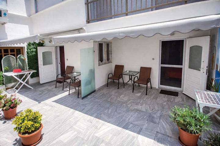 Ferienwohnung für 2 Personen, mit Balkon/Terrasse in Sarti - 3