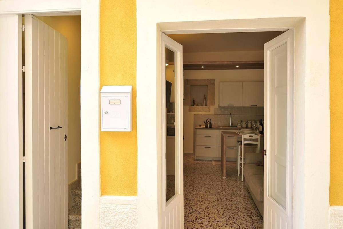 Apartamento entero, Piso exclusivo en Ragusa con terraza y barbacoa in Ragusa (Sicilia), Provincia de Ragusa