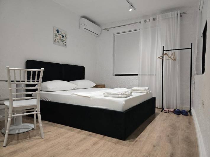 Maison d’hôte pour 2 personnes, avec jardin à Tirana