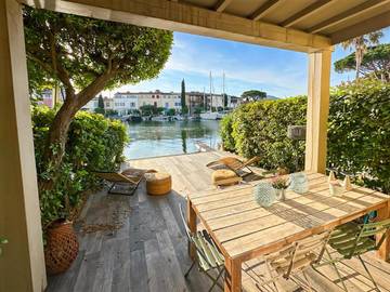 Villa pour 4 personnes, avec jacuzzi et terrasse dans Port Grimaud