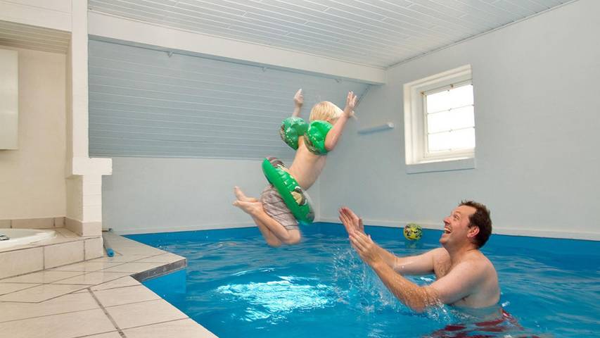 Ferienhaus für 16 Personen, mit Terrasse und Garten sowie Sauna