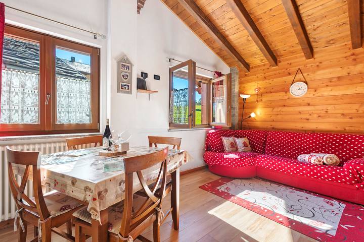 Gîte pour 5 personnes, avec jardin dans Vallée d'Aoste - 2