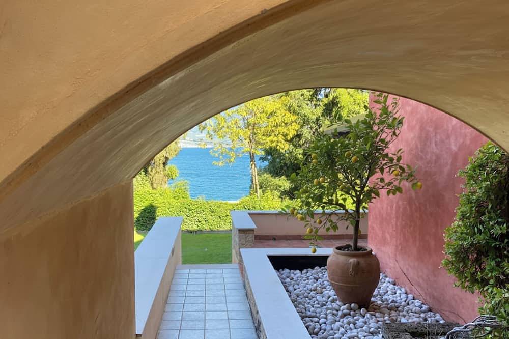 Ganze Wohnung, Wohnung 100 Meter vom Gardasee entfernt in Pai (Gardasee), Torri del Benaco