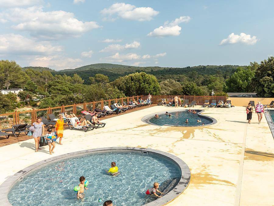 Camping Marvilla Parks - Les Gorges de Provence - Safarizelt 5 personen - Eco Lodge Zelt | 2 Schlafz. | 4/5 Pers. | Ohne Bad in Montagnac-Montpezat, Regionaler Naturpark Verdon