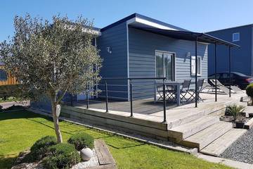 Gîte pour 4 personnes, avec jardin ainsi que piscine et terrasse dans le Calvados