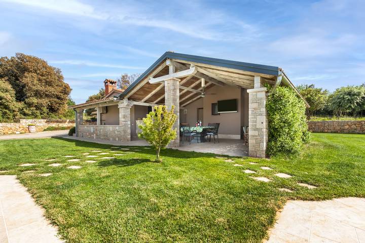 Villa für 5 Personen, mit Garten und Terrasse, kinderfreundlich in Rovinj - 3