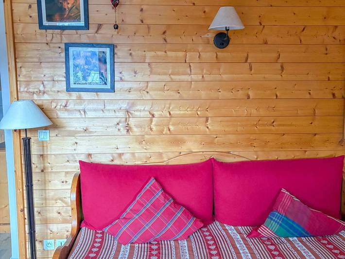 Gîte pour 6 personnes, avec balcon, animaux acceptés dans Office De Tourisme De Notre Dame De Bellecombe - 3