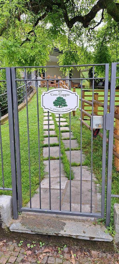 Chambre d’hôte pour 2 personnes, avec balcon ainsi que jardin et vue à Varèse - 2