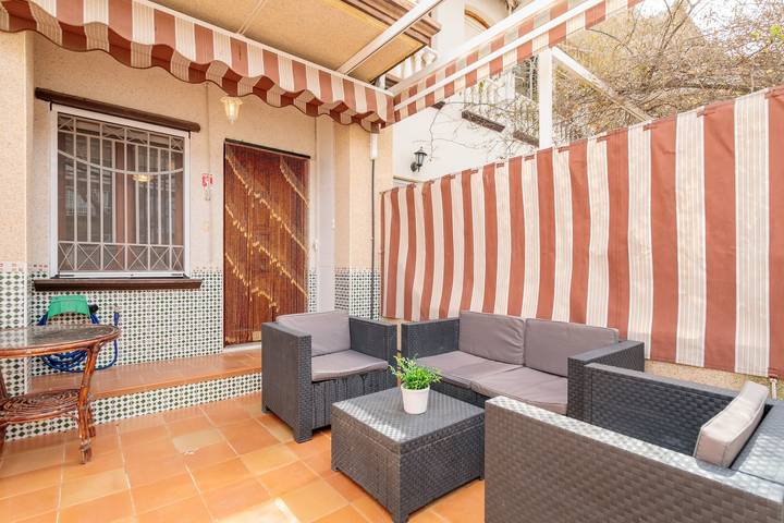 Bungalow für 2 Personen, mit Balkon und Garten in Santa Pola
