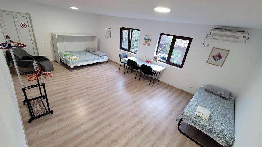 Appartement de vacances pour 3 personnes, avec terrasse et jardin