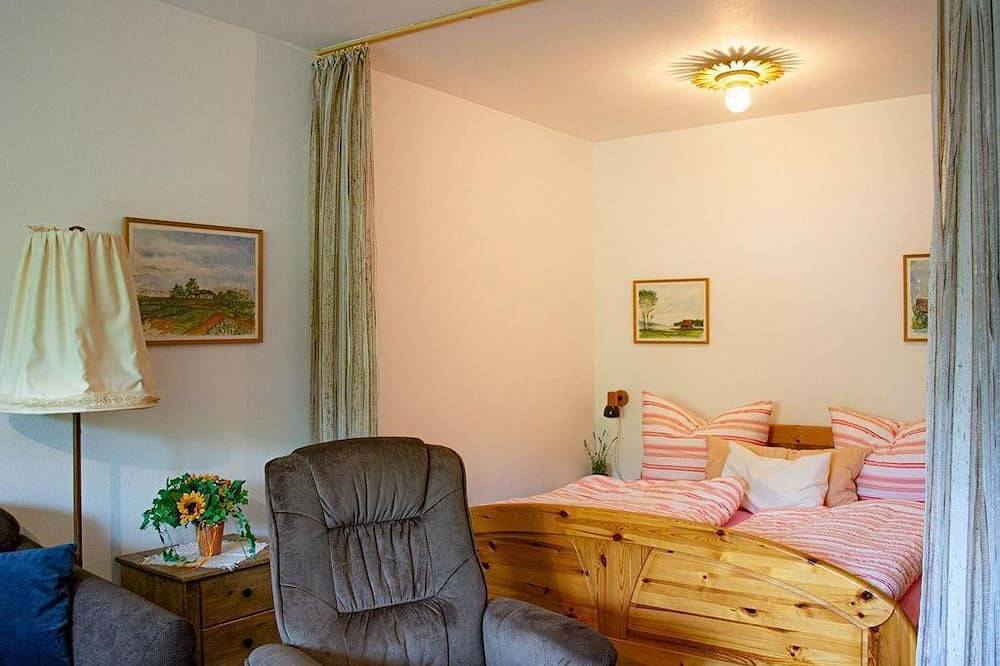 Ganze Wohnung, Appartement Nr. 8 (Typ A, Eg) Hund auf Anfrage - Appartementhaus Hörnleblick in Bad Bayersoien, Bayerische Alpen