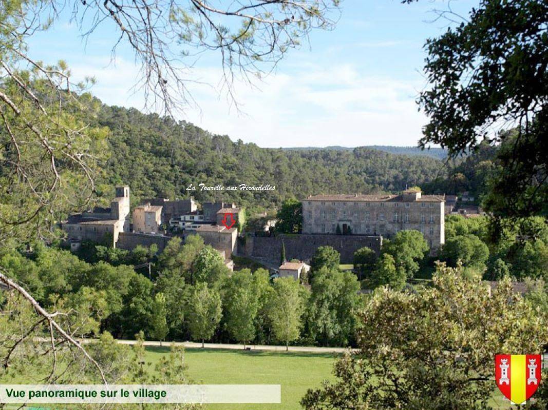 La Tourelle aux hirondelles in Entrecasteaux, Región Brignoles