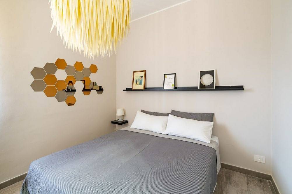 Entire apartment, Guesthost - Lovely Apartment in Barletta in Barletta, Via Francigena