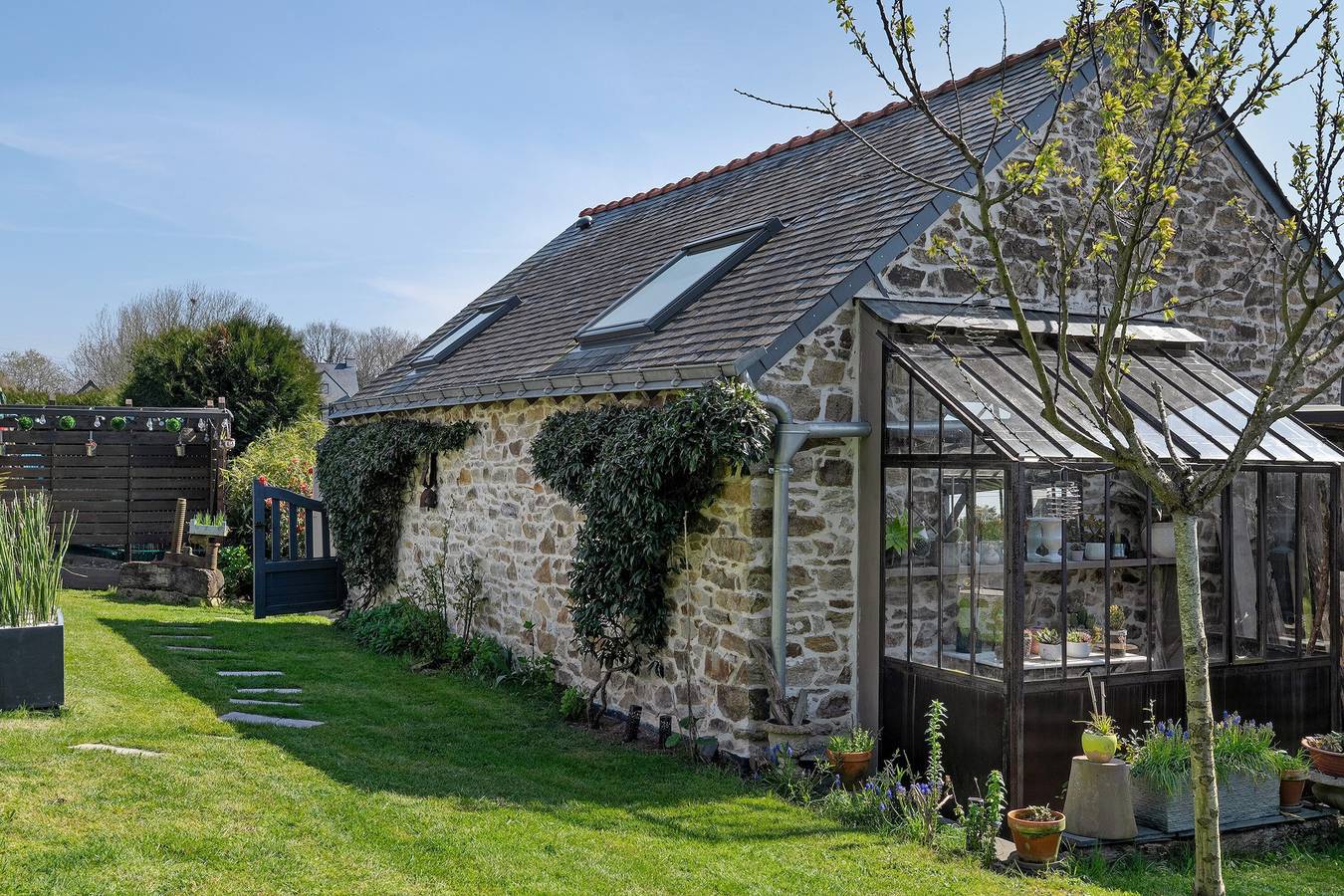 Camera La P’tite Caudalie con terrazza privata, giardino comune e Wi-Fi in Savenay, Valle della Loira