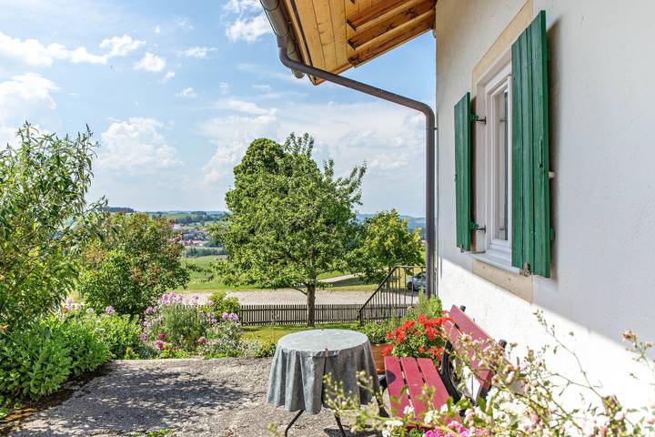Appartement entier, Appartement « Panorama » avec terrasse partagée, jardin partagé et Wi-Fi in Bad Kohlgrub, Alpes bavaroises