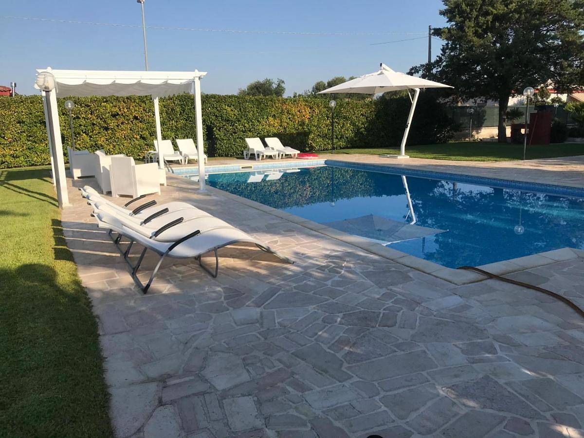 Villa with Private Pool in Leporano, Golfo di Taranto