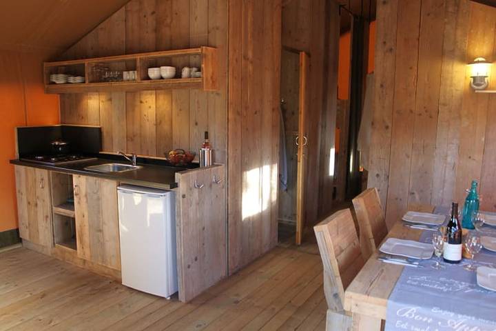 Tente pour 5 personnes, avec terrasse et balcon/terrasse dans les Gorges du Verdon - 4