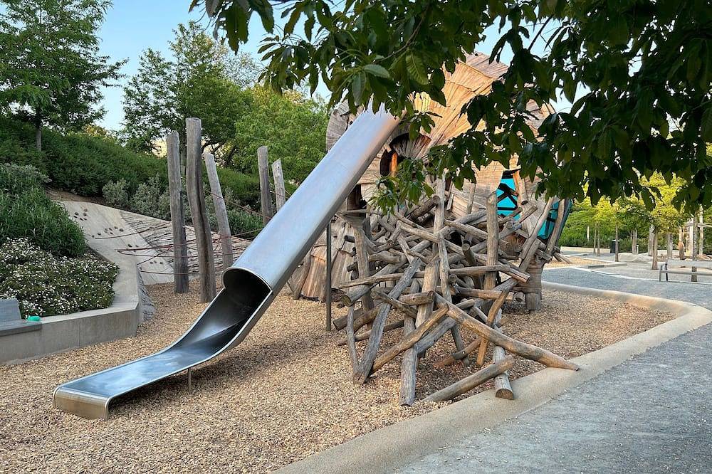 Ganze Wohnung, Dnd Stadtoase: Park I Netflix I Parken I Kaffee I Xbox - Stadtoase: Park | in Würzburg, Fränkisches Weinland