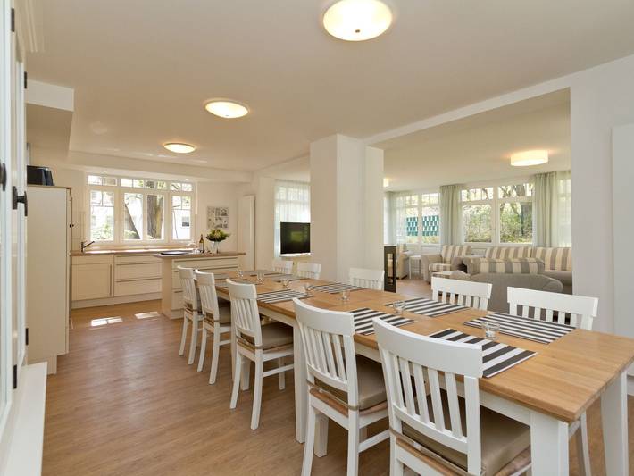 Ferienhaus für 10 Personen, mit Terrasse und Garten auf Usedom - 4