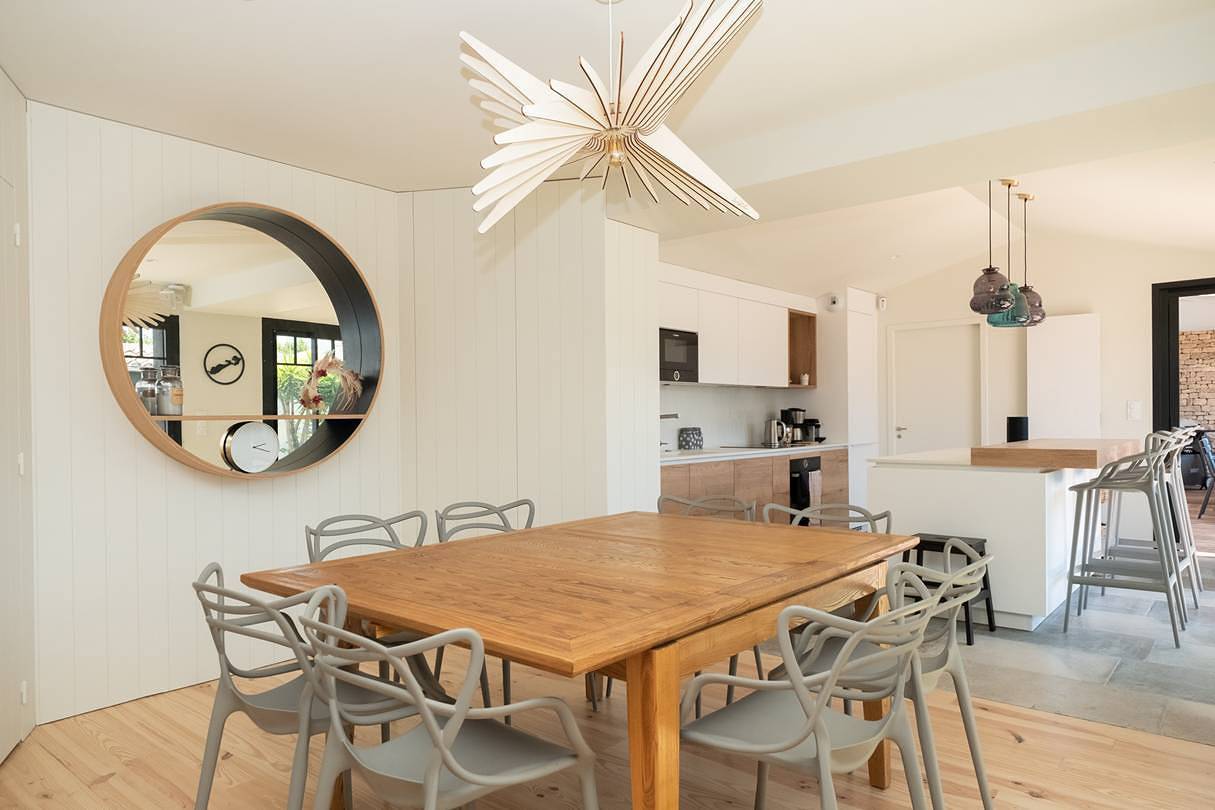 Appartement de vacances entier, Archipel - Maison familiale rénovée avec piscine quartier de la Cible in Saint-Martin-de-Ré, Île de Ré