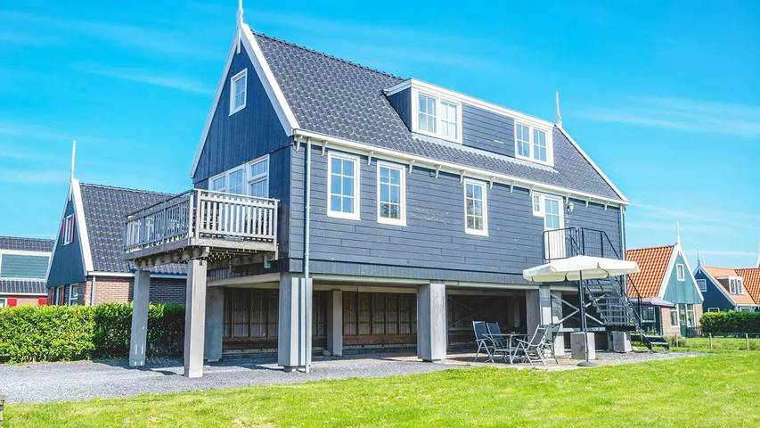 Ferienhaus für 7 Personen, mit Pool und Garten, mit Haustier