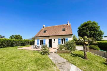 Location de vacances pour 7 personnes, avec jardin et terrasse, adapté aux familles à Équemauville