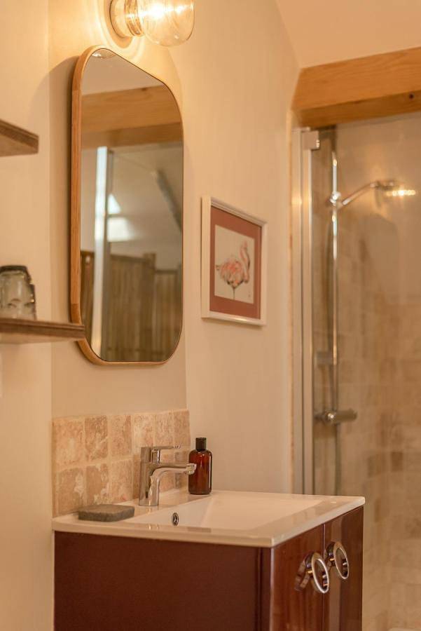 Chambre d’hôte pour 2 personnes, avec jardin et terrasse ainsi que piscine et vue, animaux acceptés à Prayssac - 3