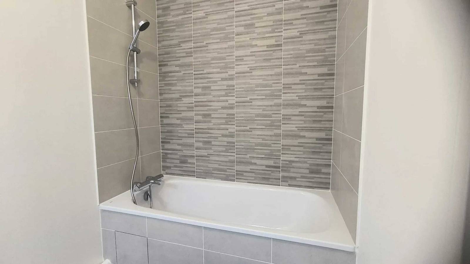 Appartement entier, Appartement confortable à Nanterre de 66 m² in Nanterre, Hauts-de-Seine