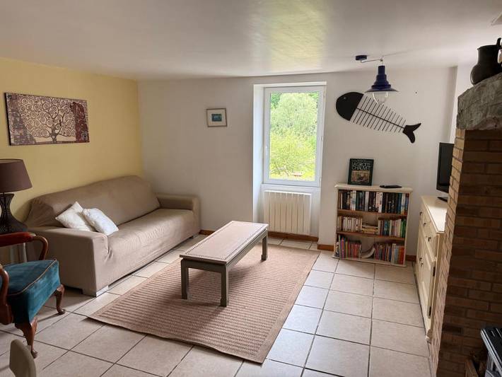Location de vacances pour 4 personnes, avec piscine ainsi que vue et jardin à Lachapelle-Auzac - 4