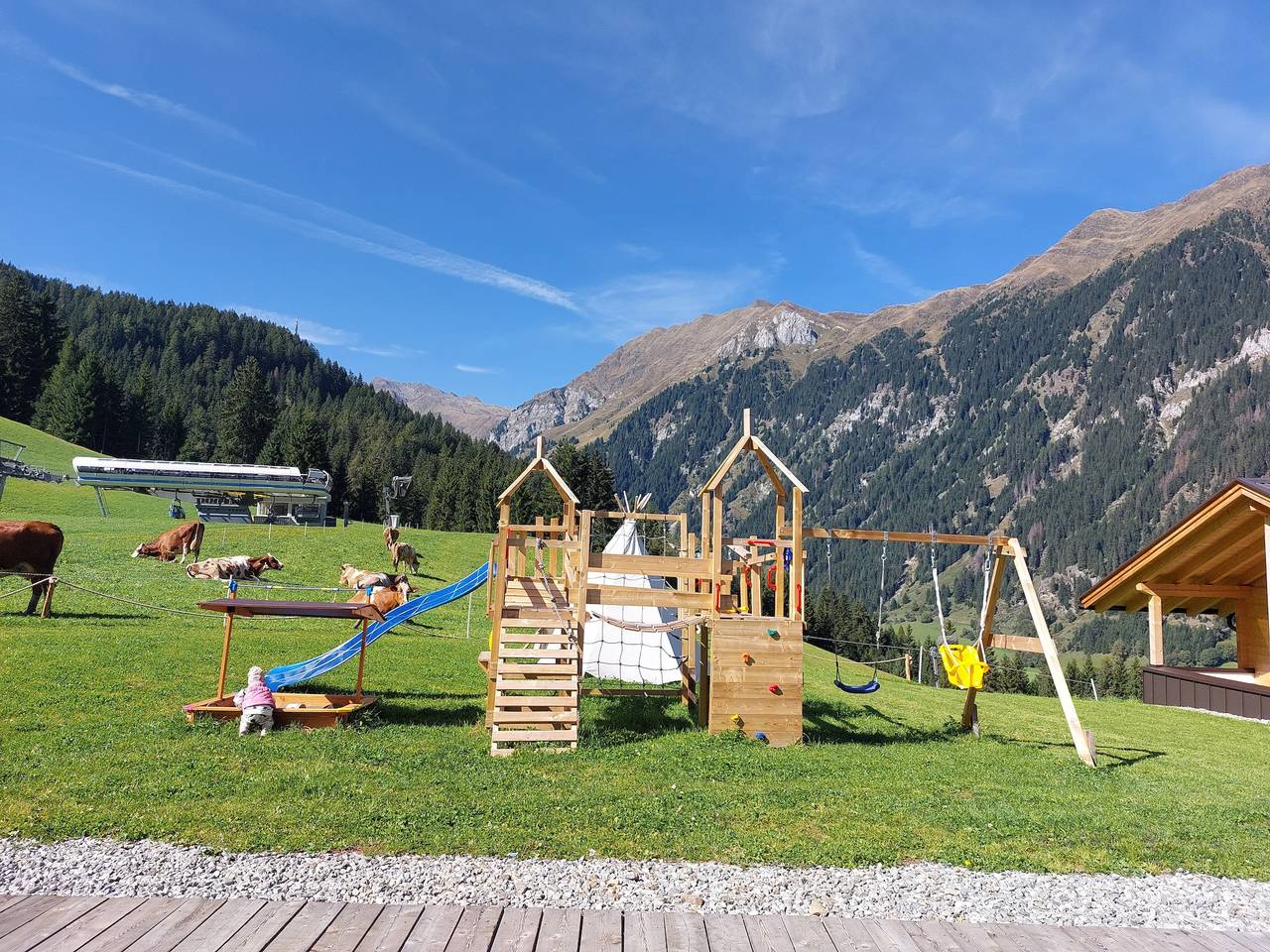 Ganze Wohnung, Chalet "Blosegghof Himmelblick" mit Bergblick und neuem Whirlpool in Bichl (Ratschings), Ratschings