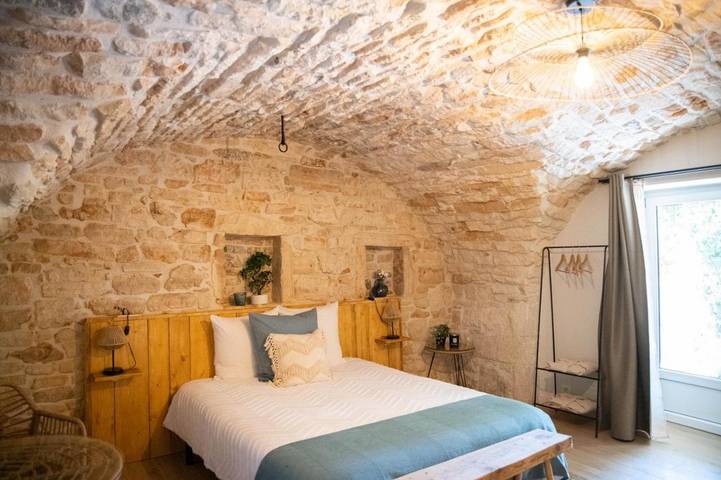 Location de vacances pour 2 personnes, avec vue et jardin à Le Garn - 4